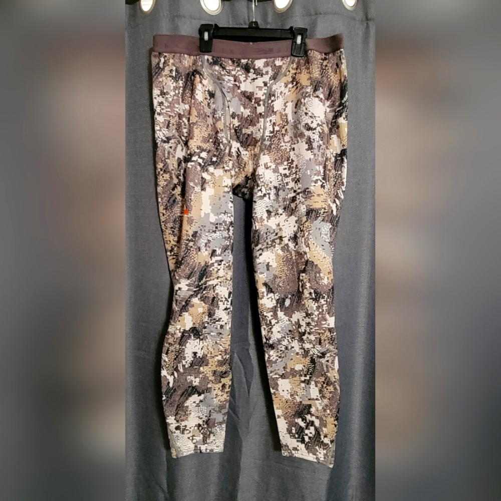 Sitka Mid-weight base layer
